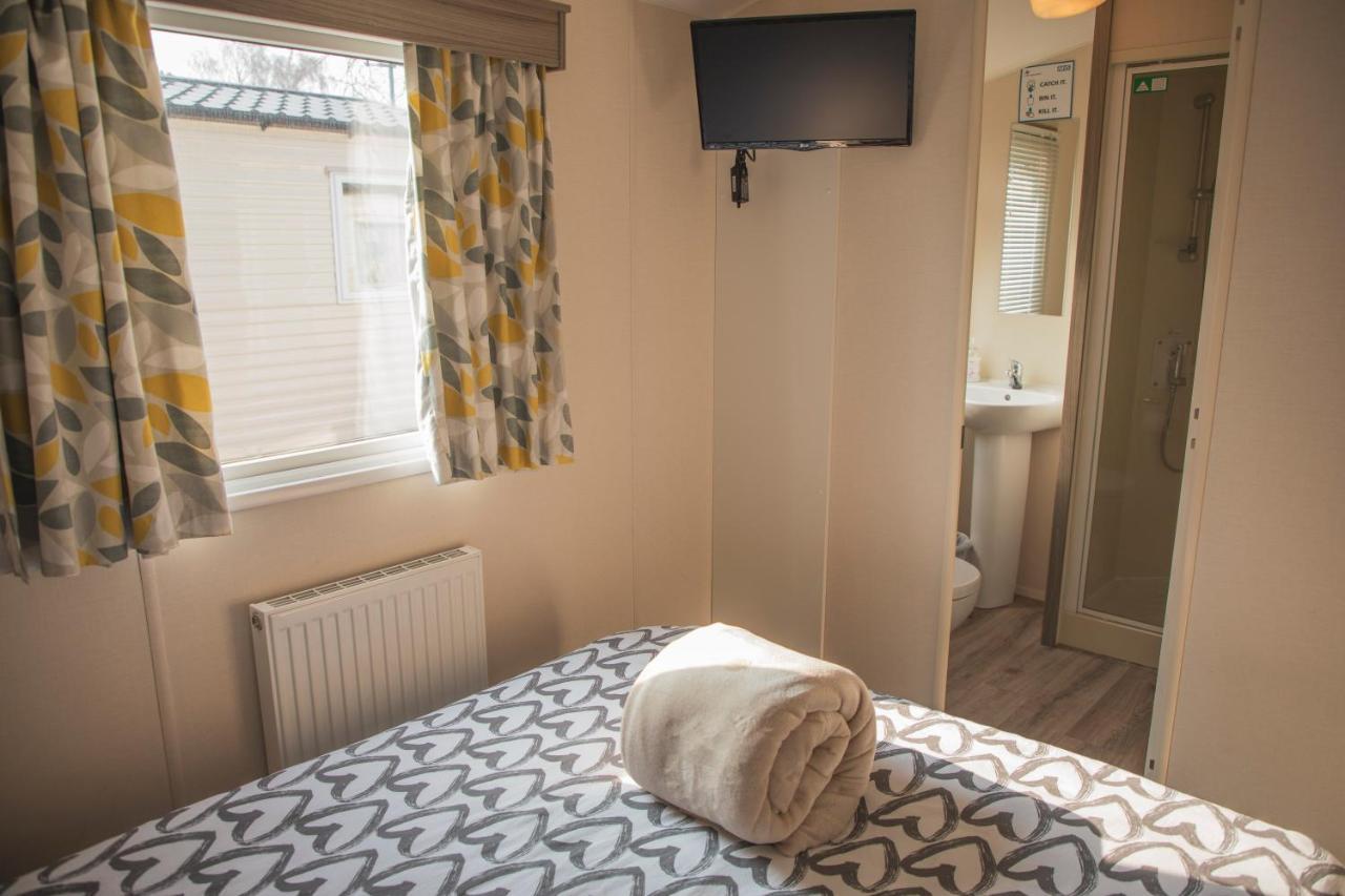 41 Orchard Bank, 3 Bed, Rockley Park Poole Villa Kültér fotó