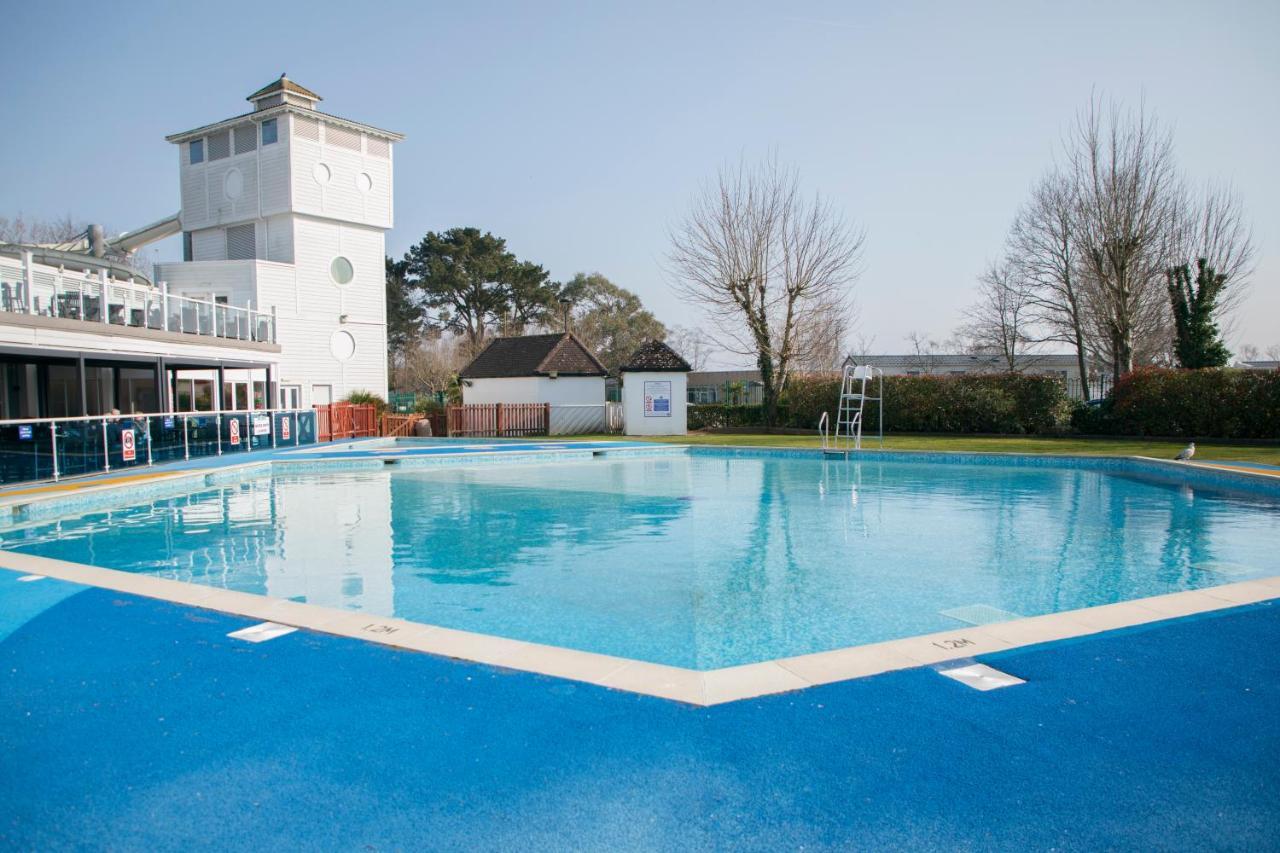 41 Orchard Bank, 3 Bed, Rockley Park Poole Villa Kültér fotó